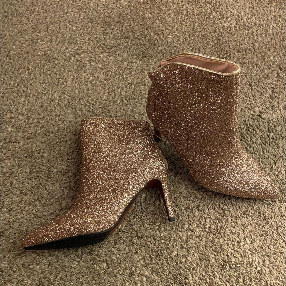 NEW Gold Glitter Ankle Boots sz10
